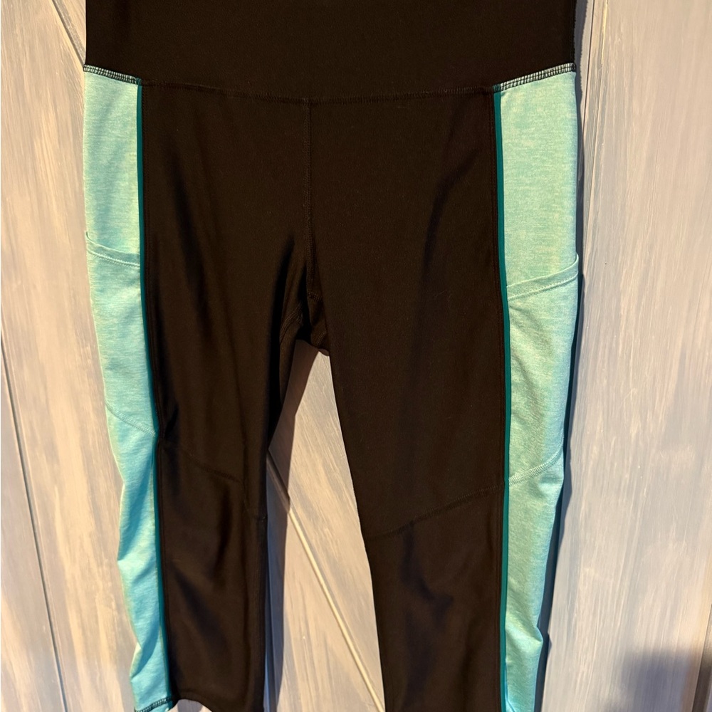 Xersion Black Active Leggings - Size M